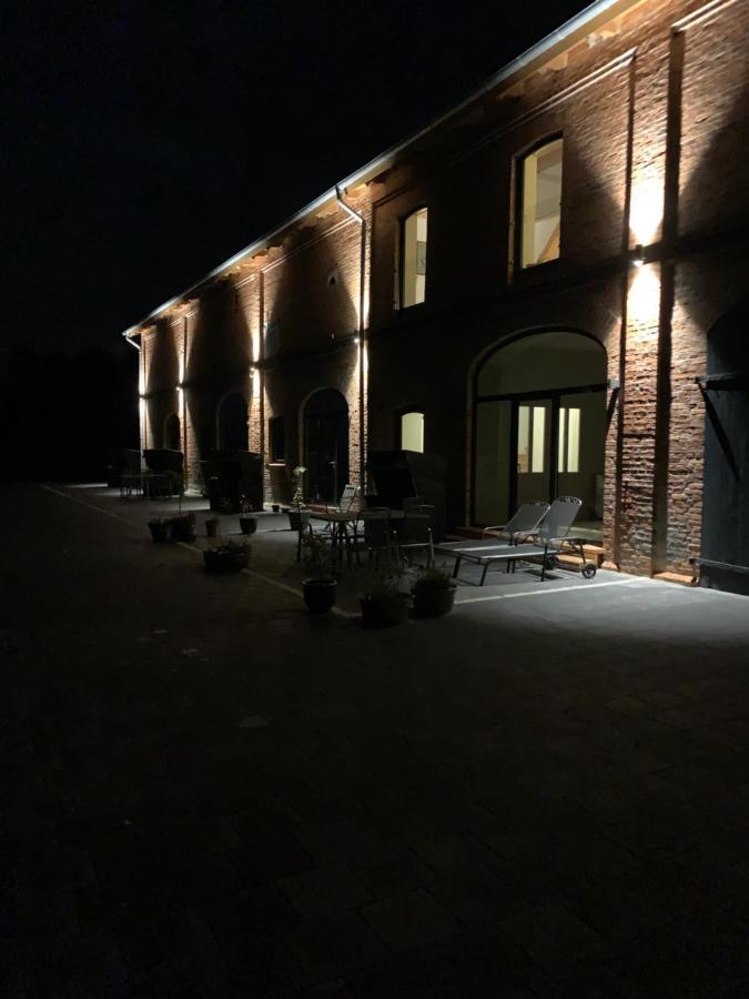 Ferienwohnung 2 Am Herrenhaus Ahrensboek Ahrensbok Exterior foto